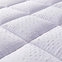 Bedecor Coprimaterasso in Microfibra Extra-Morbido,Adatto Anche per materassi a Molle e ad Acqua - 160 x 200 cm