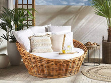 Beliani Letto Tondo da Esterno in Rattan Legno Chiaro Naturale Kallithea