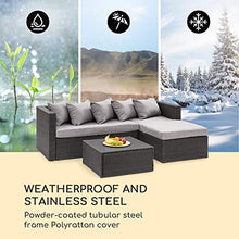 blumfeldt Theia Lounge Set - Set Mobili da Giardino, Set Angolo, Set in 2 Parti: Divano ad Angolo e Sgabello, Imbottitura 10cm, 5 Cuscini, incl Parapioggia, Federe Grigio Chiaro, Rattan: Nero