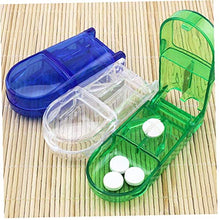 Odoukey Pillola di plastica Cutter Splitter Divisore con Design ergonomico per Il Taglio di Piccoli Pillole e Grandi Pillole Blu