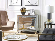 Beliani Credenza Moderna Specchiata Glam 3 Cassetti Effetto Diamante Contay