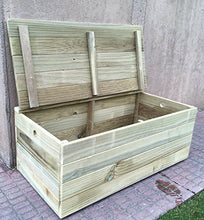Baule/Panca in legno trattato, per esterniFornito completamente montato
