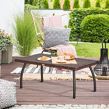 Outsunny Tavolino in Rattan Sintetico da Esterno, Giardino, Terrazzo Impermeabile Marrone 90x50x35cm