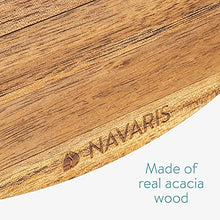 Navaris Vassoio Bracciolo Divano/Poltrona in Legno 33x33x1cm - Copribracciolo Portatelecomando Portabicchieri - Mini Tavolino per Aperitivo su Sofa
