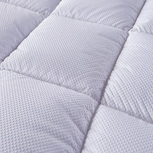 Bedecor Coprimaterasso in Microfibra Extra-Morbido,Adatto Anche per materassi a Molle e ad Acqua - 160 x 200 cm